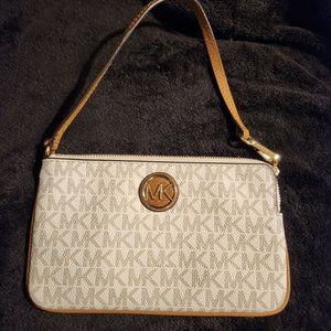 Michael Kors Wristlet